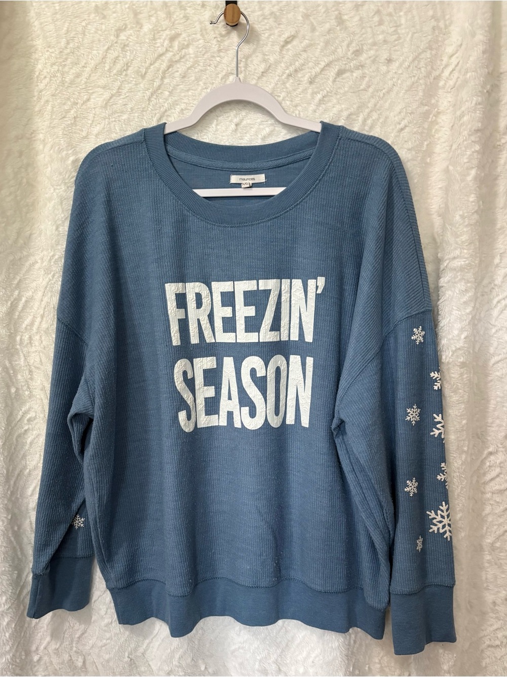Maurices Blue Crewneck Sweatshirt with White 'FREEZIN' SEASON' Graphic